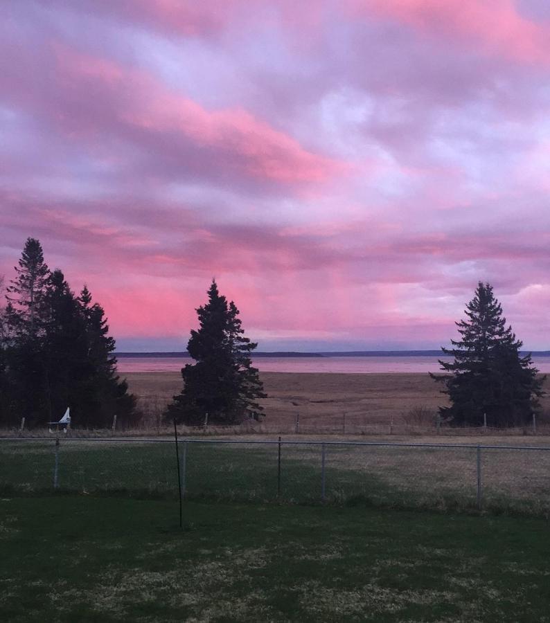 Shepody Bay Inn Hopewell Cape Exterior foto
